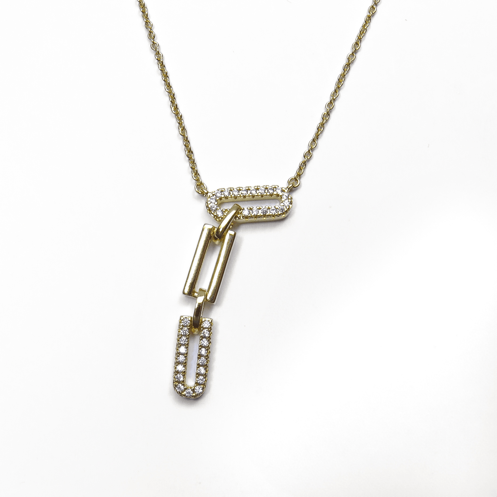 collier en plaqué or 18 carats avec maillons allongés et oxydes de zirconium