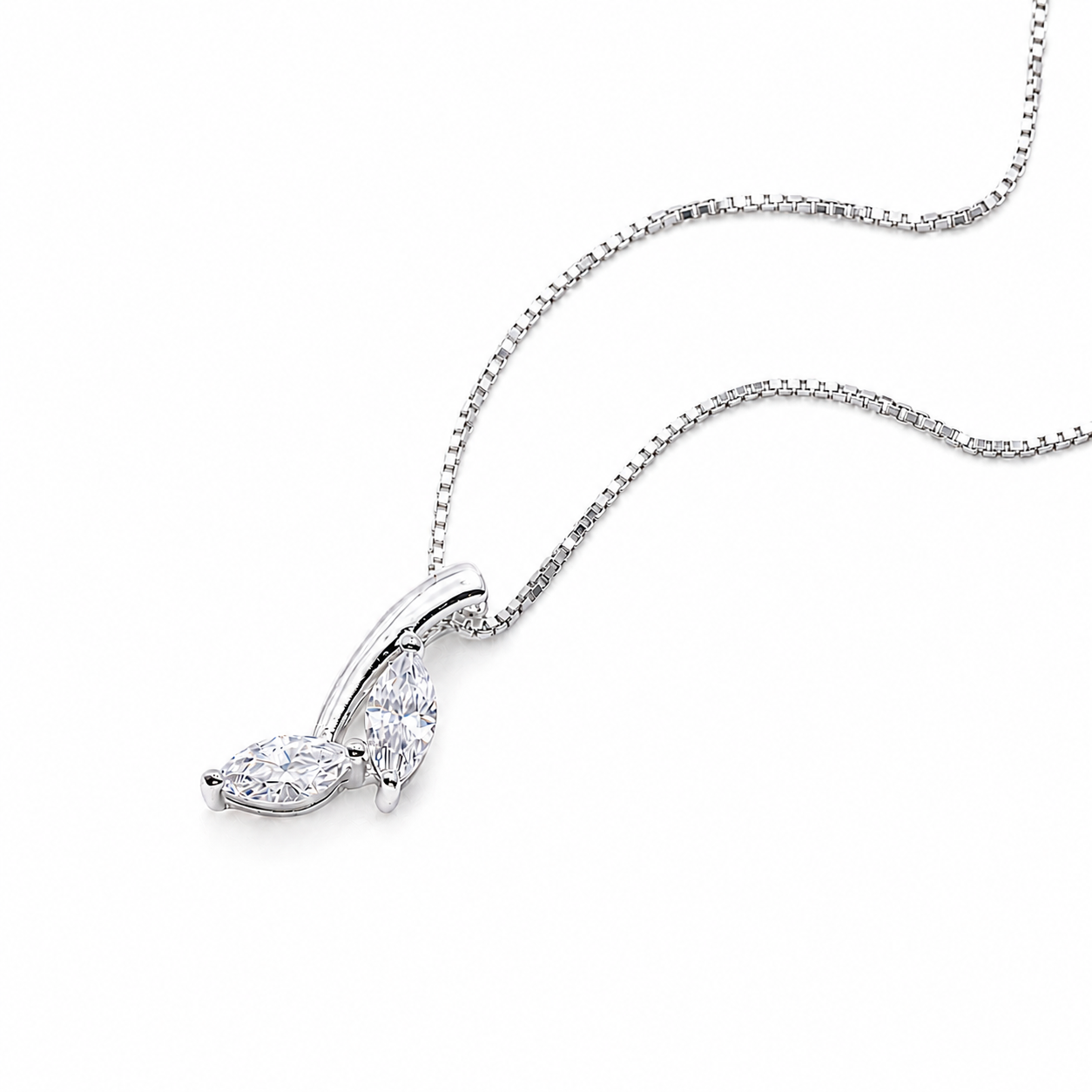 Collier Fusion